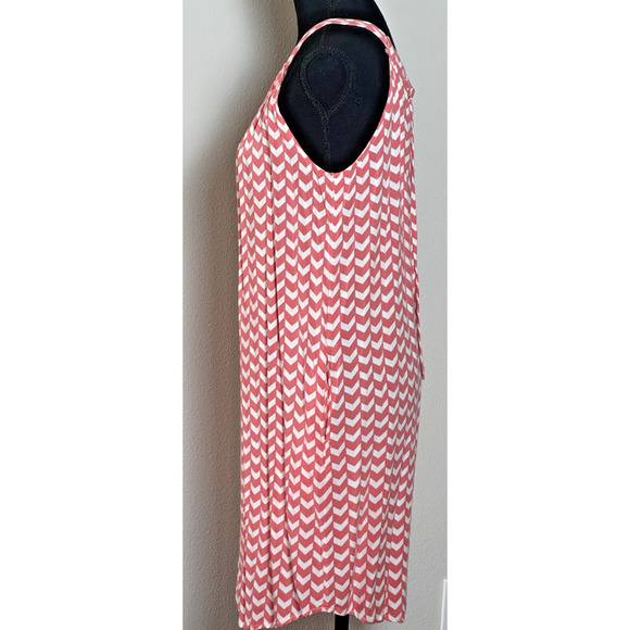 Women’s Summer Dress Orange White Chevron Pattern Slip On Dress Pockets Size (M) - Picture 13 of 16